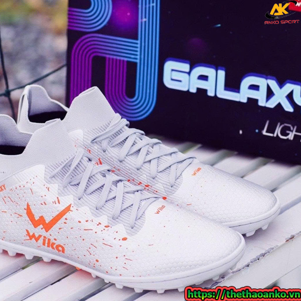 Giày bóng đá Galaxy Light