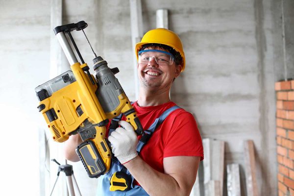 Trước bất kỳ dự án nào, hãy quan tâm đến sự an toàn của bạn. Kiểm tra thiết bị mới