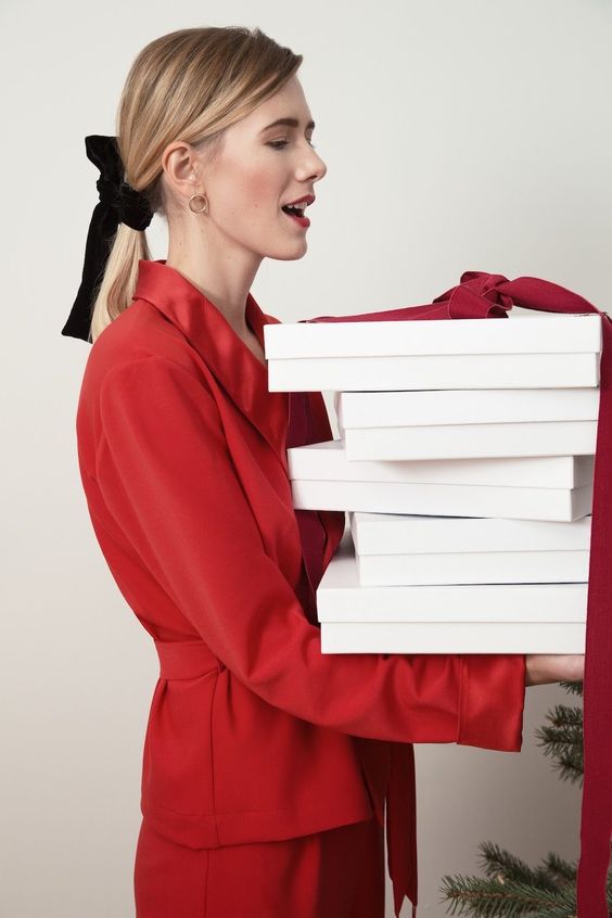 Bí quyết Lựa Chọn Hộp Quà Phù Hợp Cho Nửa Kia Của Bạn