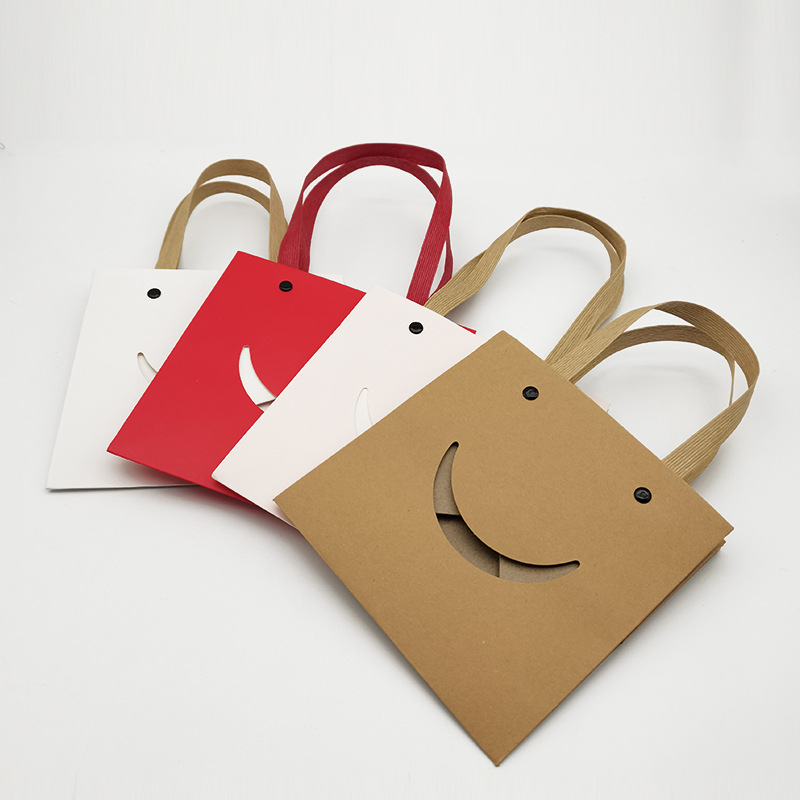 Túi giấy Cao Cấp Hình Mặt Cười Tạo Cảm Xúc Cho Khách Hàng 3 kích thước 10, 12, 15 cm