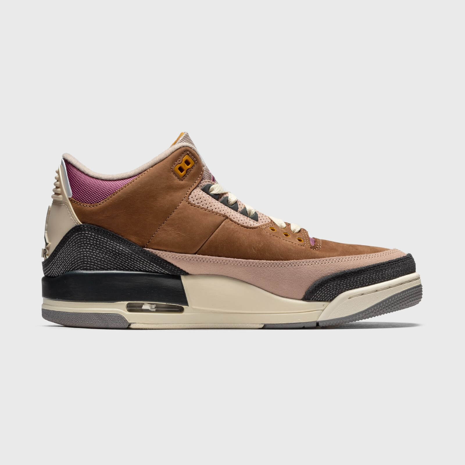 Air Jordan 3 Archaeo Brown