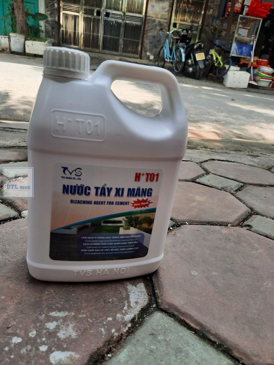 Nước tẩy xi măng HT01 can 1.8 Lít, tẩy ron gạch loại mạnh nhất tặng pad ...