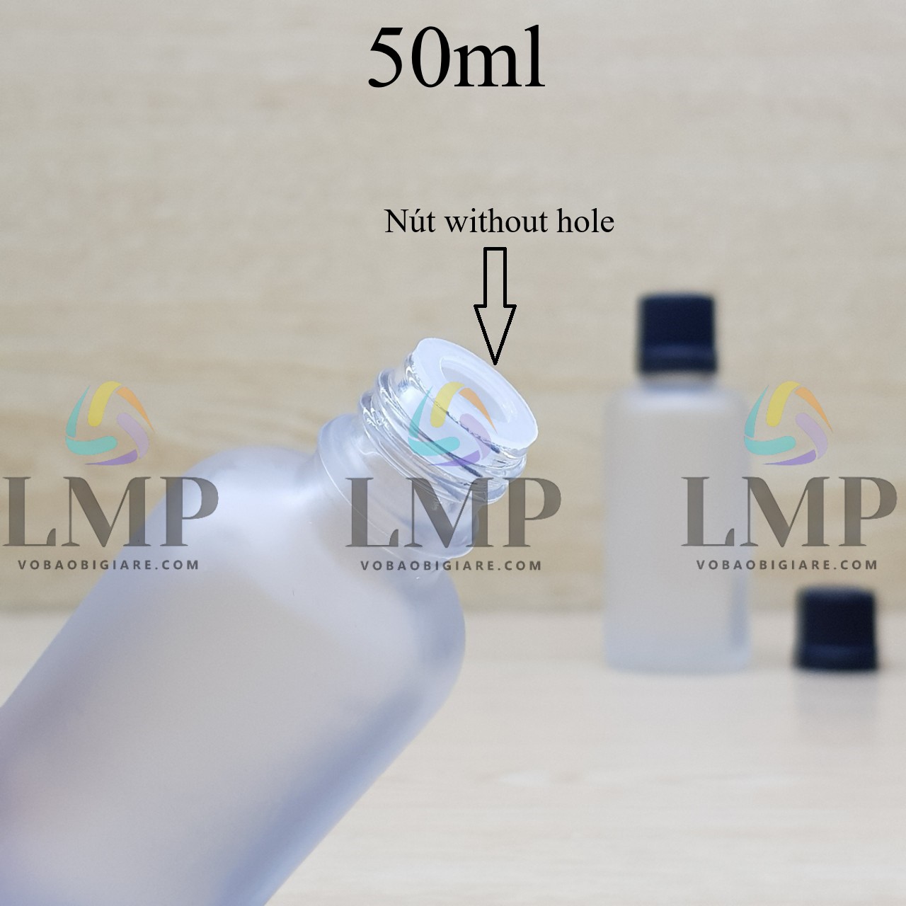 Chai tinh dầu phun mờ nắp nhựa mỏng 50ml