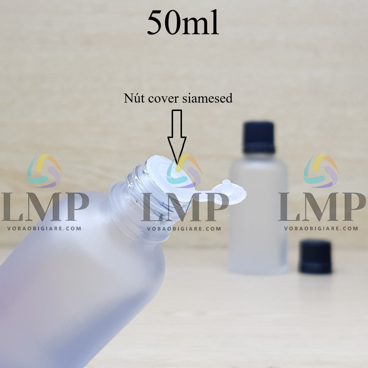 Chai tinh dầu phun mờ nắp nhựa mỏng 50ml