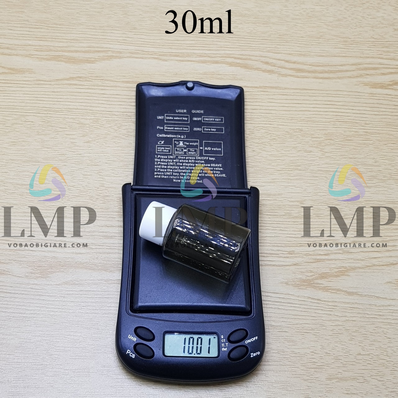 Chai PETG vai ngang nắp vặn trơn