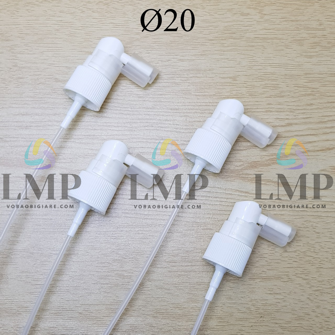 Đầu xịt mũi 90 độ Ø20