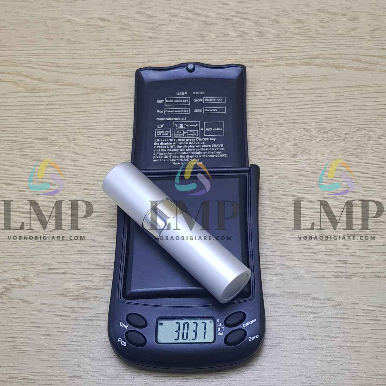 Chai nước hoa CK tròn 8ml
