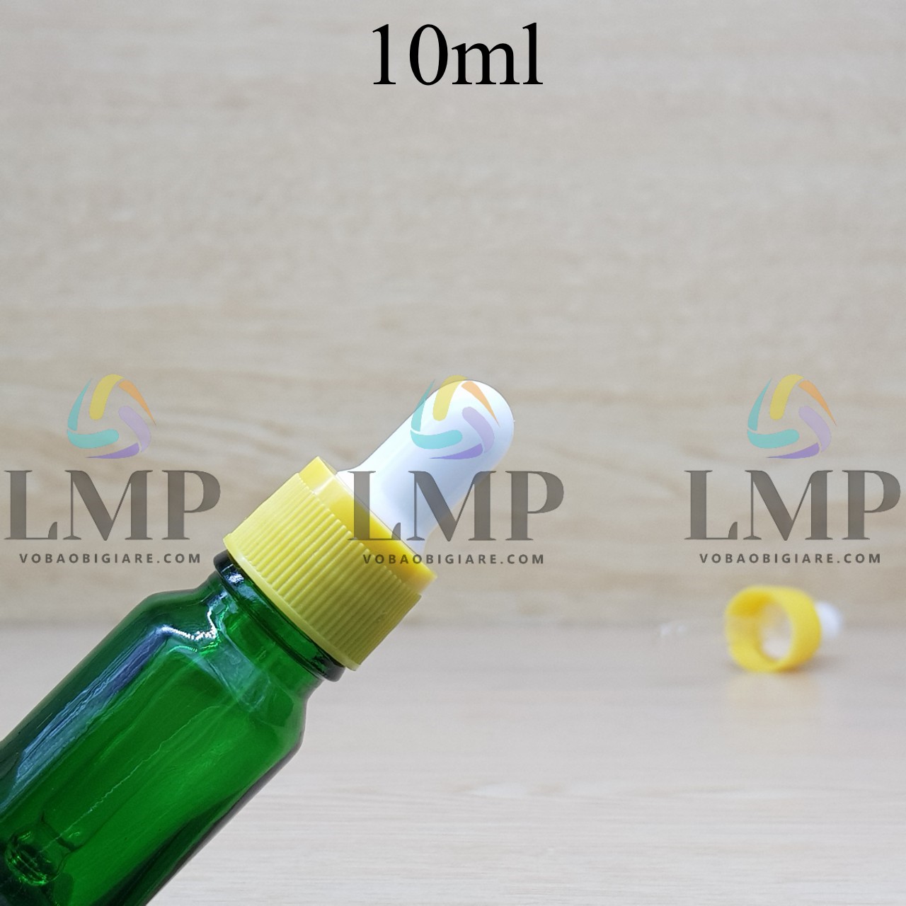 Chai tinh dầu nắp bóp khoen nhựa sọc 10ml