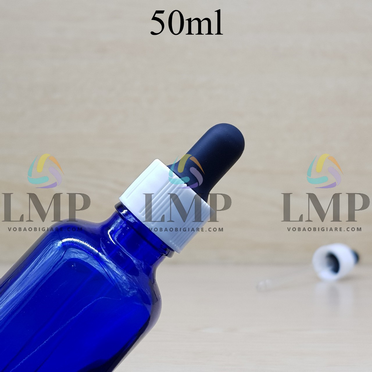 Chai tinh dầu nắp bóp khoen nhựa sọc 50ml