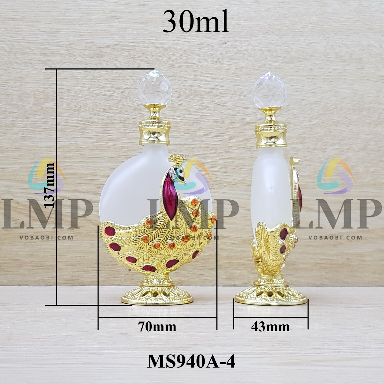 Chai nước hoa Dubai chim công ( cổ cao ) 30ml