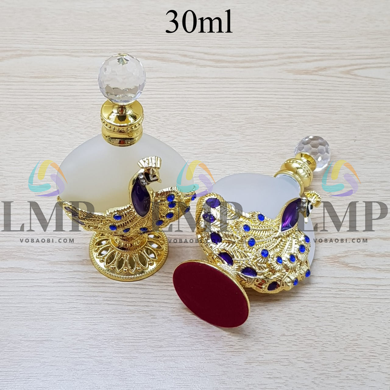 Chai nước hoa Dubai chim công ( cổ cao ) 30ml