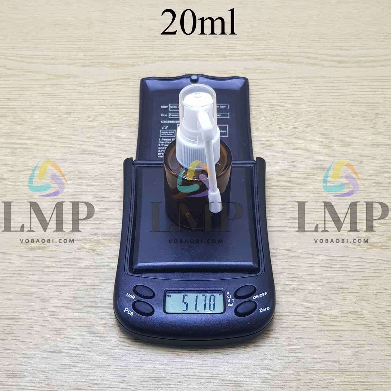 Chai thủy tinh nâu đầu xịt mũi 360 độ