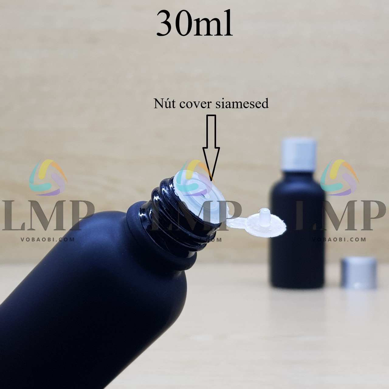 Chai tinh dầu phun mờ nắp xi 2 viền 30ml