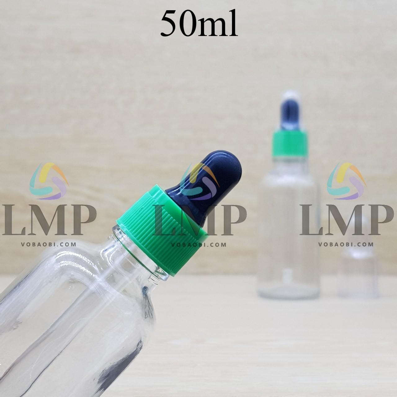Chai tinh dầu nắp bóp khoen nhựa sọc có nắp chụp 50ml