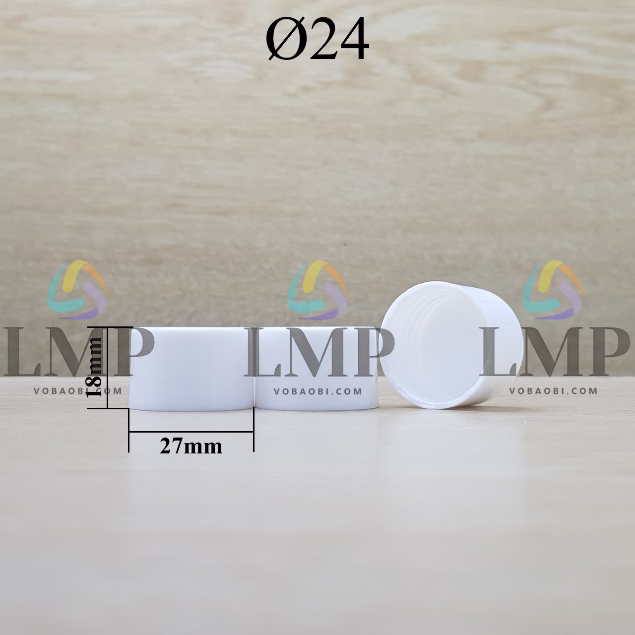 Nắp vặn trơn Ø24