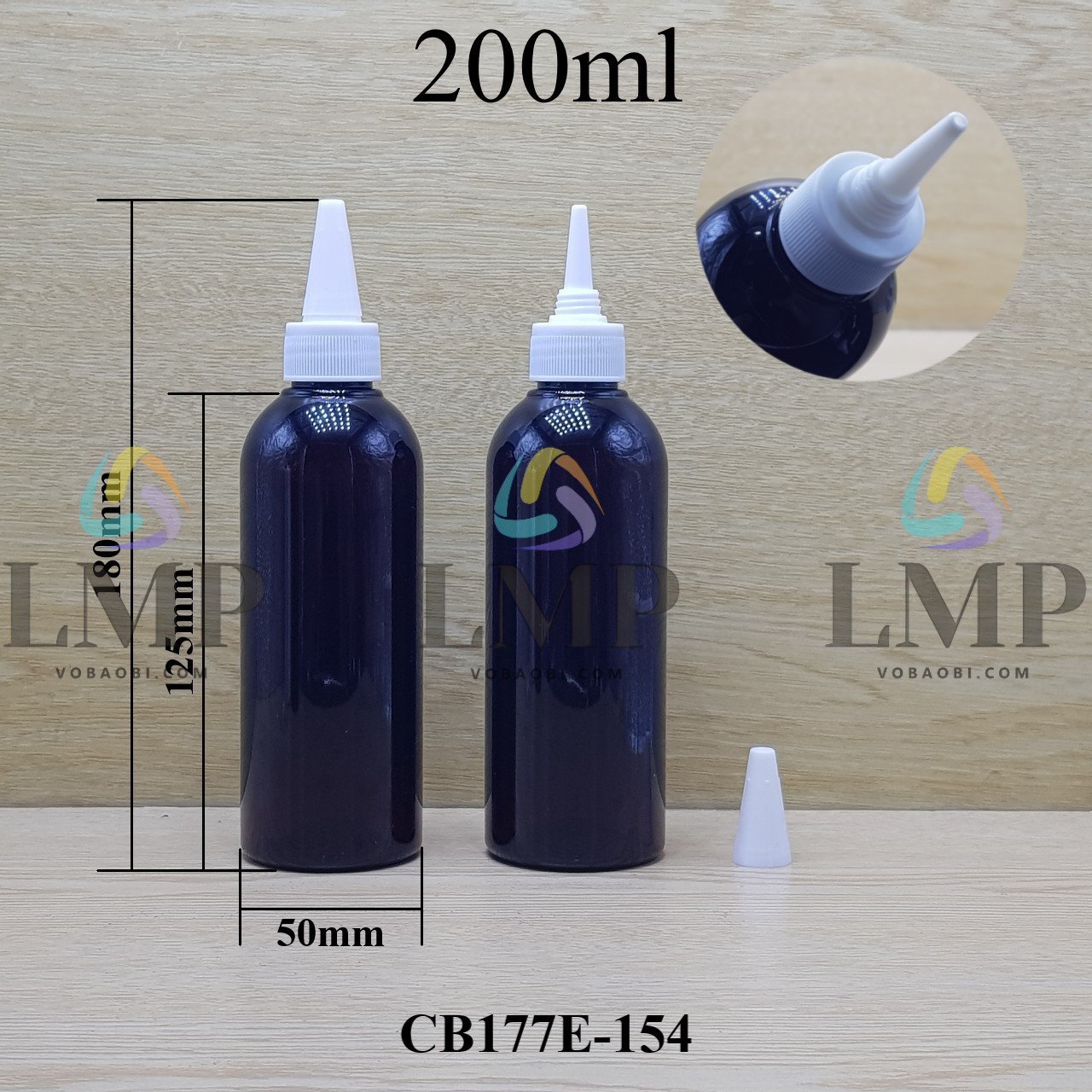 Chai 24g vai tròn nắp nhọn sọc 200ml