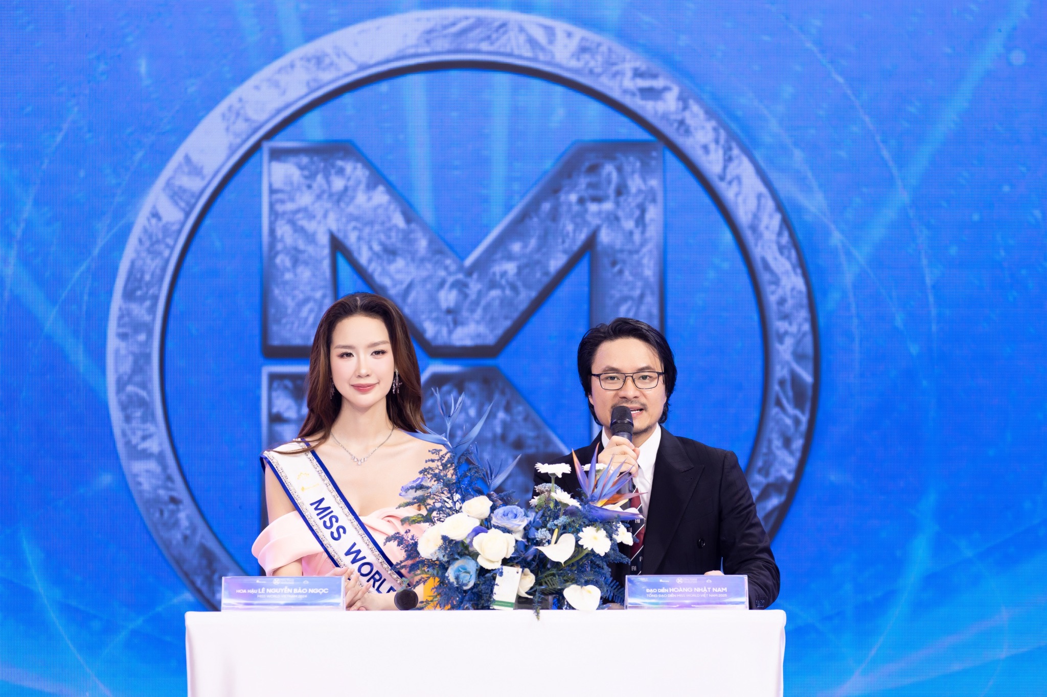 Kayy Florist: Nhìn Lại Hành Trình Rực Rỡ Cùng Mr World 2024 & Sẵn Sàng Cho Sứ Mệnh Mới Tại Miss World Vietnam 2025