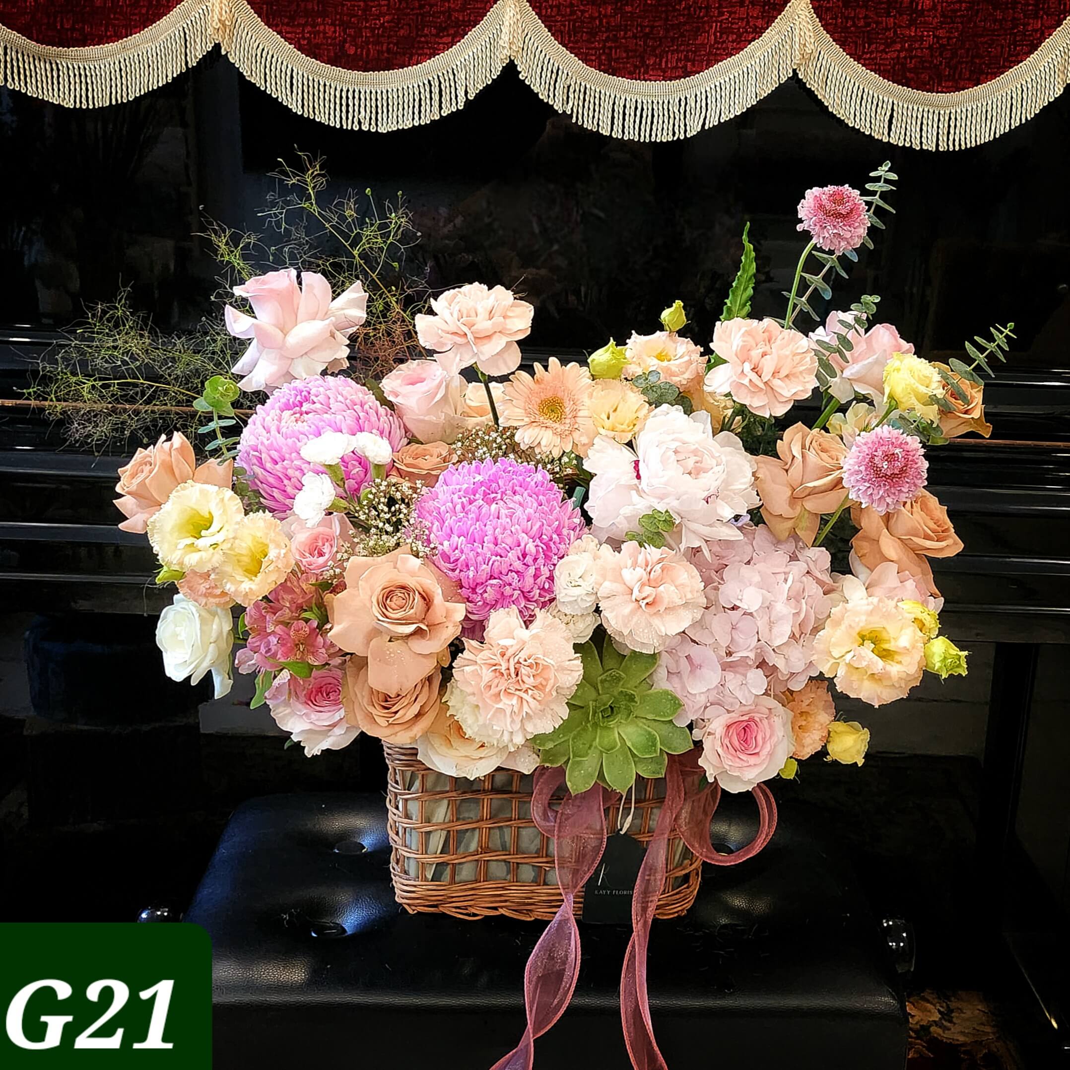 G21