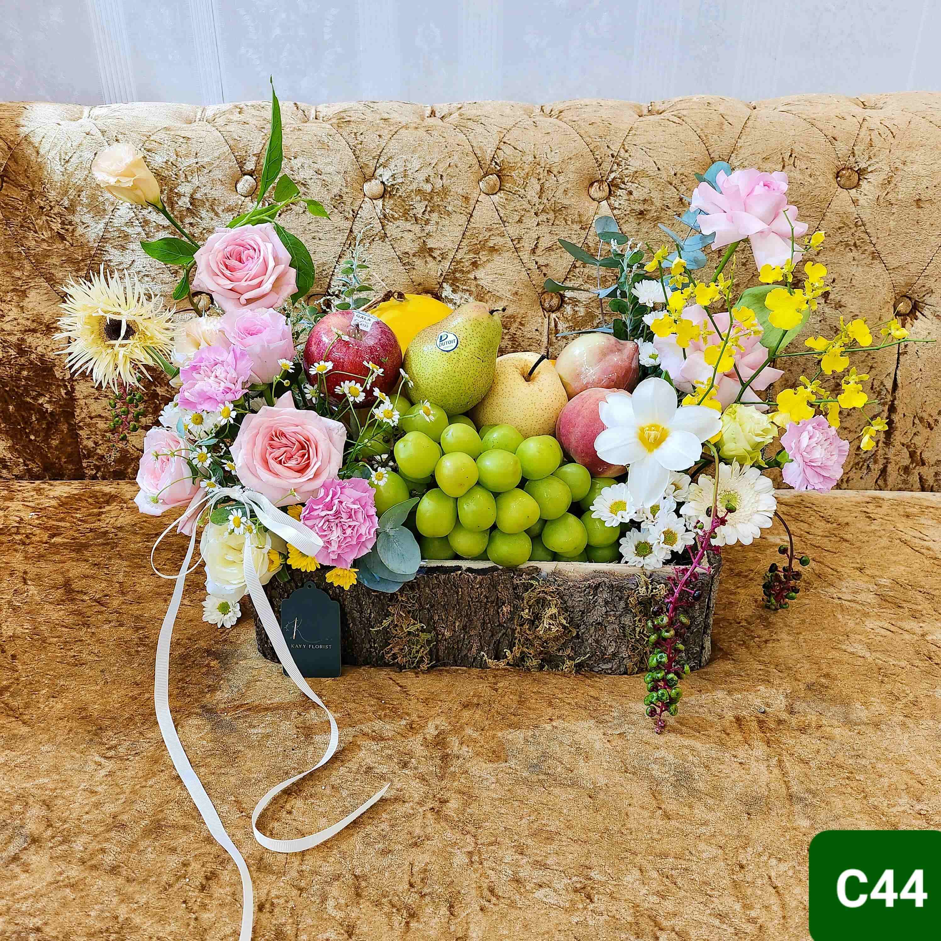 C44