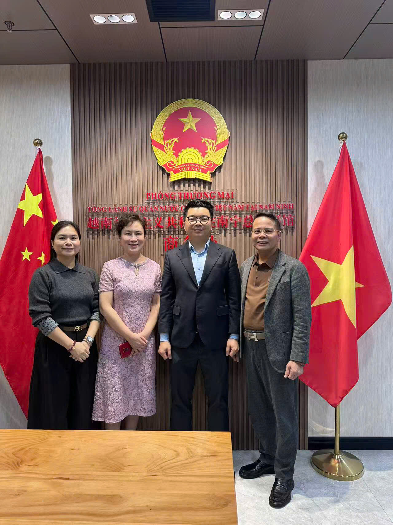 IMEX NEWS làm việc với Tổng Lãnh sự quán Việt Nam tại Nam Ninh, thúc đẩy đưa hàng Việt vào thị trường Trung Quốc