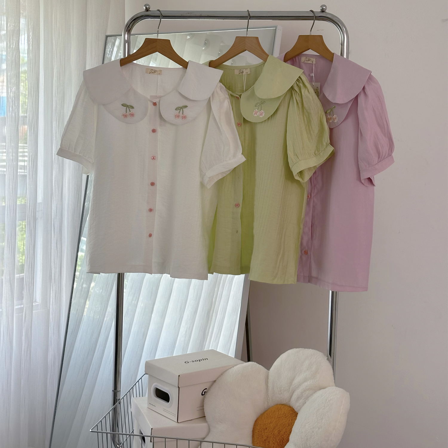 Áo sơ mi nữ bigsize 60kg - 95kg cổ sen thêu hoa - Chất cotton mềm mịn, phong cách vintage
