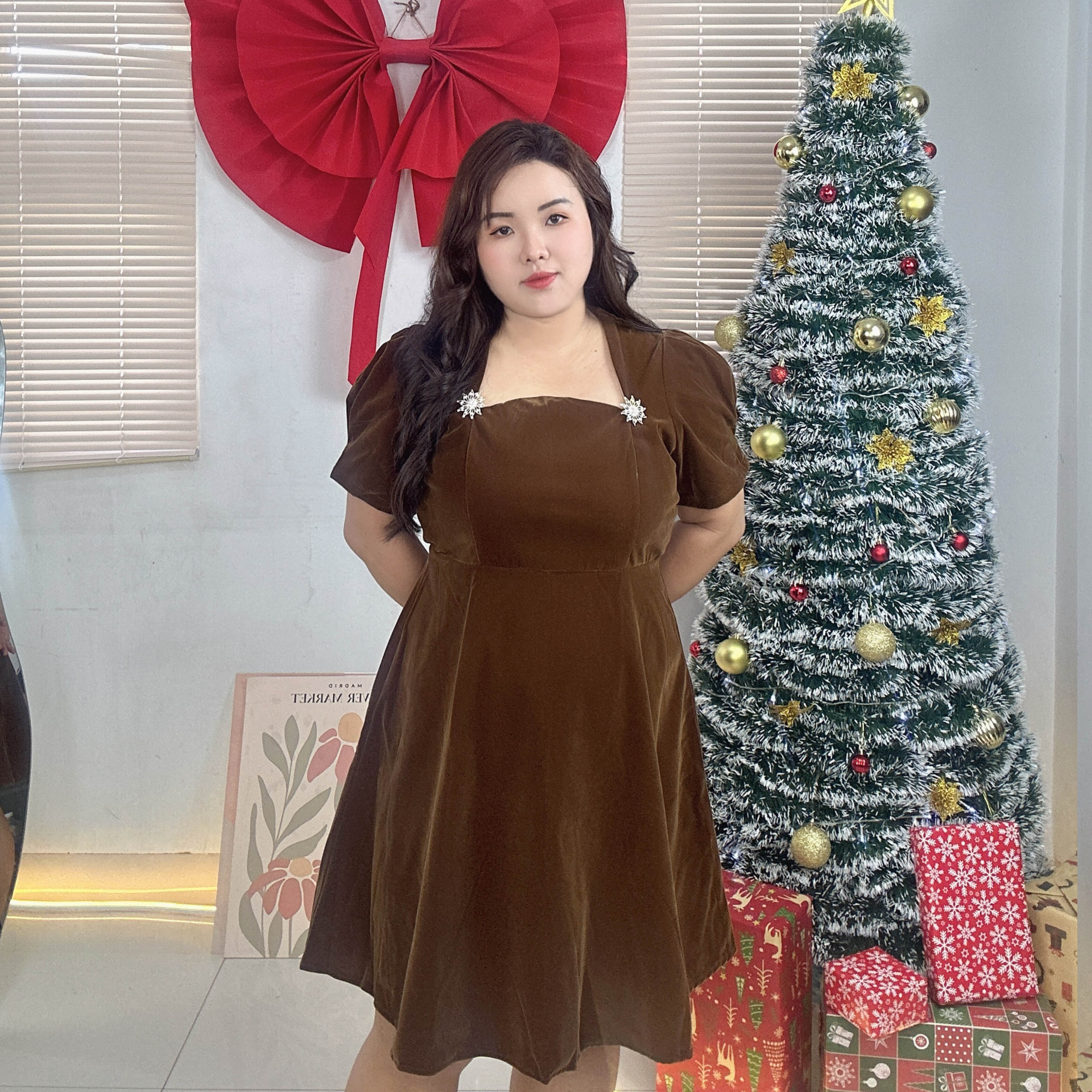 Đầm nhung kem tag đá cao cấp bigsize 60kg - 95kg