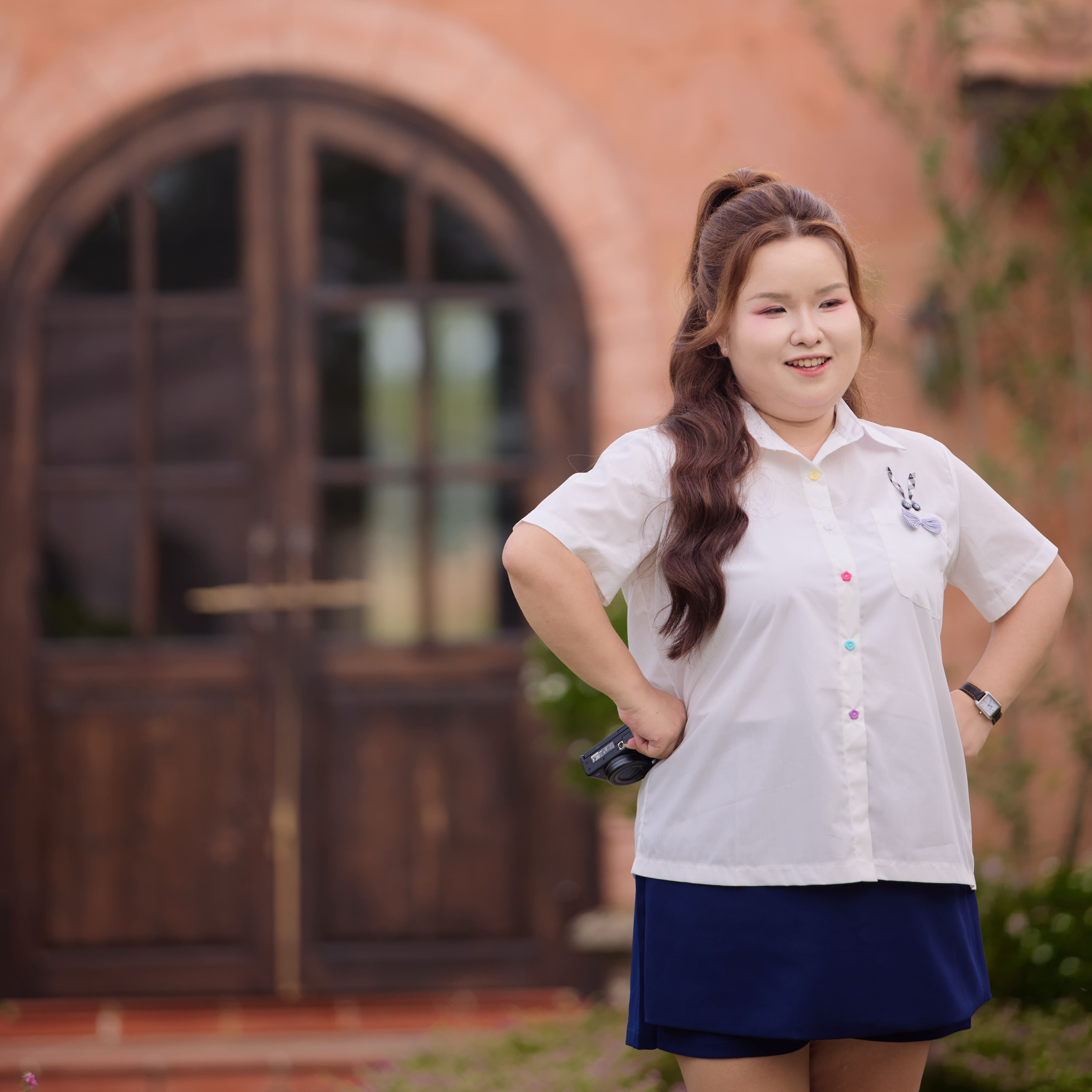 Áo sơ mi trắng nữ bigsize 60kg - 100kg đính thỏ và nơ