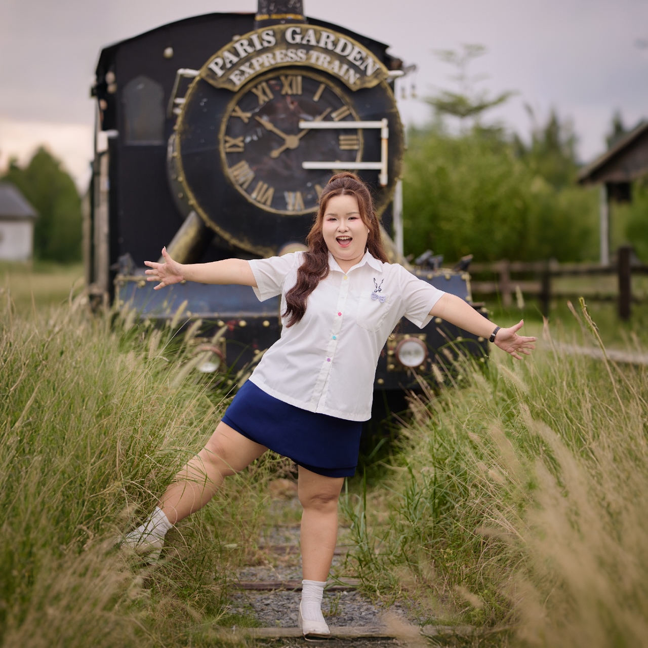 Áo sơ mi trắng nữ bigsize 60kg - 100kg đính thỏ và nơ