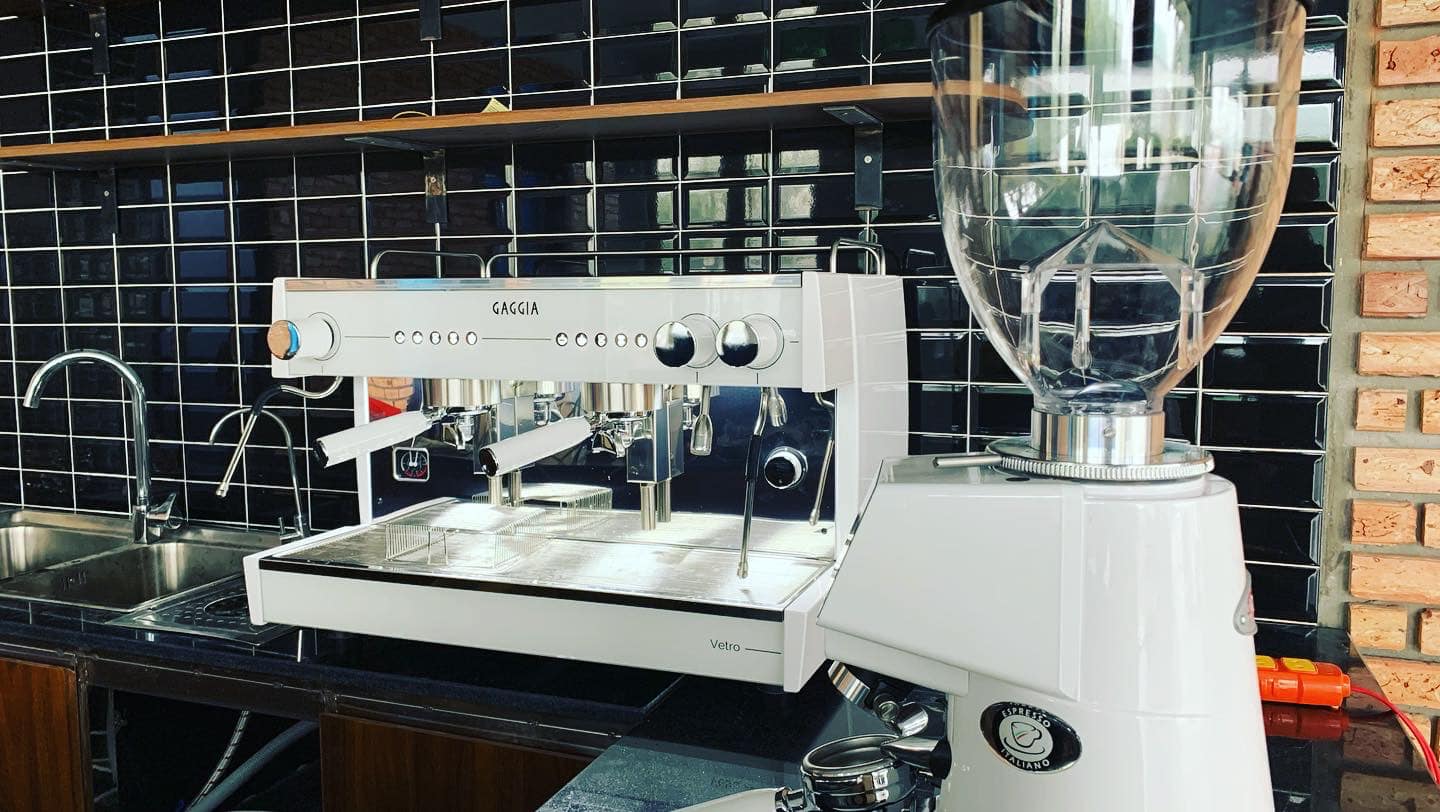 Lắp Đặt máy pha cà phê Gaggia Vetro tại Woori Cafe - Tp.vinh - Nghệ An