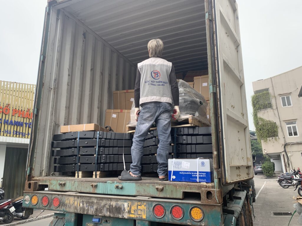 Top 6 đội bốc xếp uy tín tại Hà Nội và HCM, cập nhật 2023