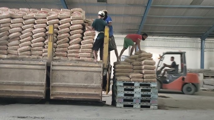 Dịch vụ bốc xếp xi măng giá rẻ tại Hà Nội, phục vụ 24/7