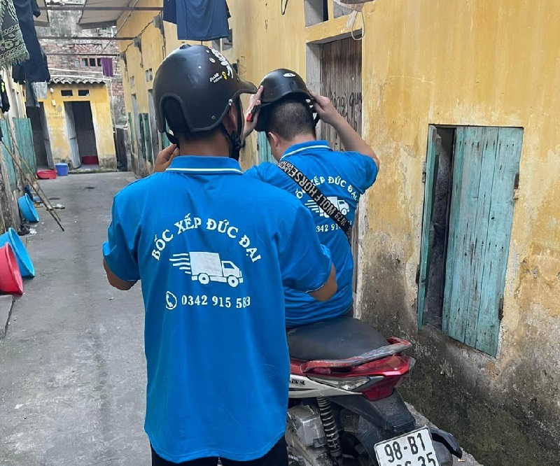 Chi tiết mức lương công nhân bốc xếp cập nhật 2023 và cách tăng thu nhập