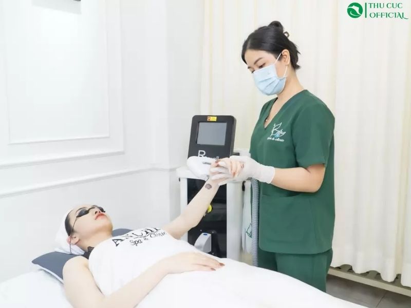 Hợp tác - Đồng hành cùng chuyên gia da liễu