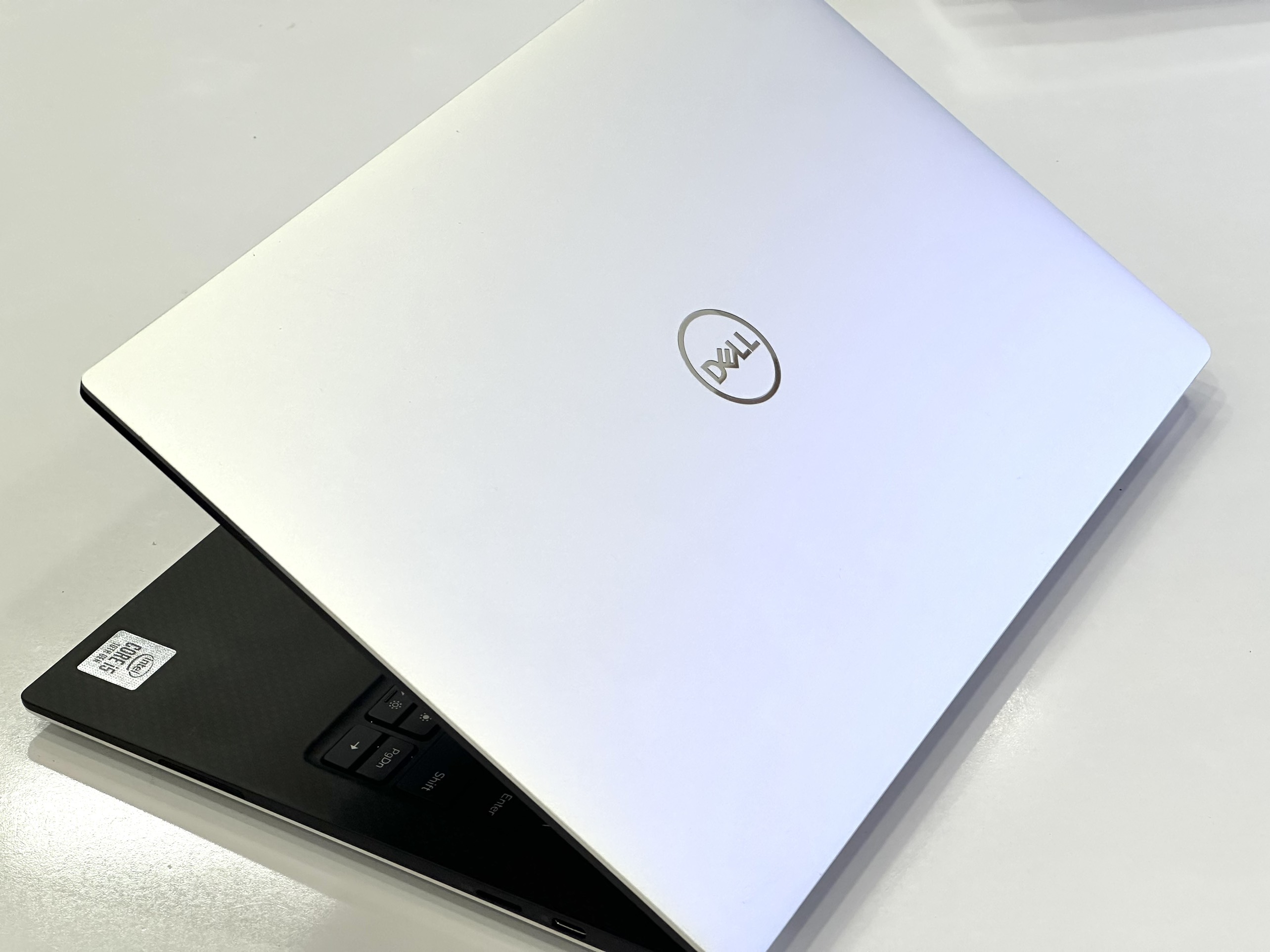 Dell XPS 13 7390 core i7