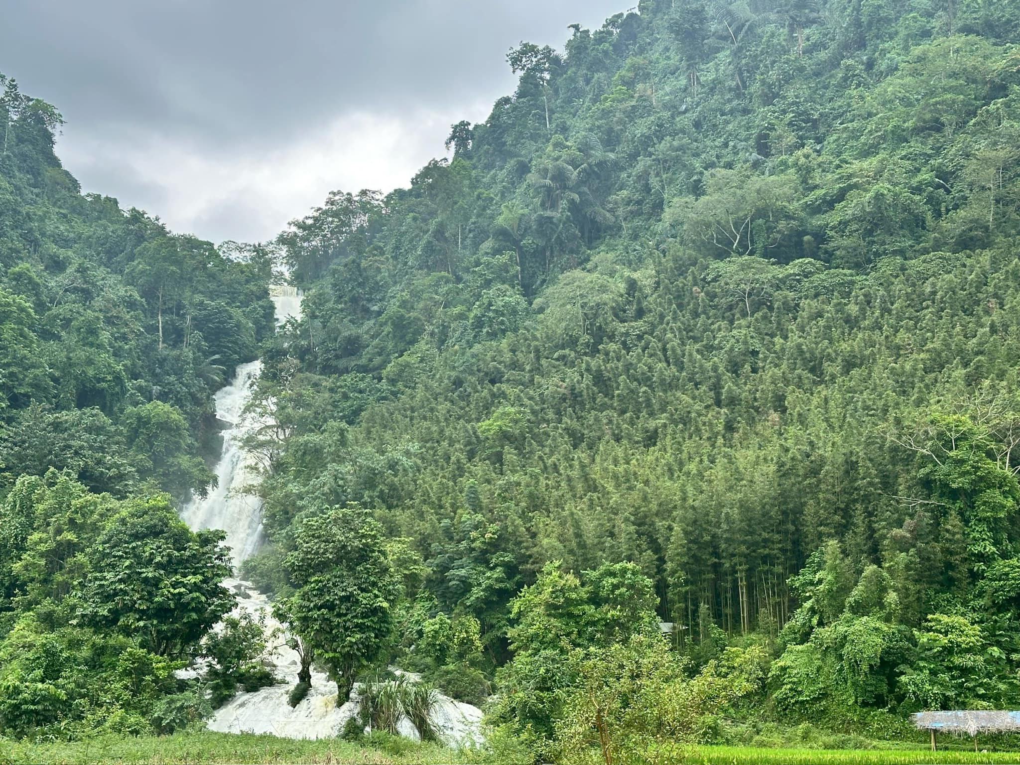 Picnic trưa tại Thác Thung, Bãi Pặng