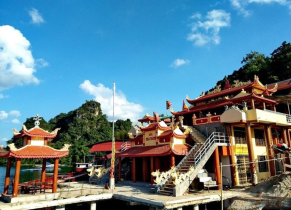 Thung Nai - Đền Bà Chúa Thác Bờ