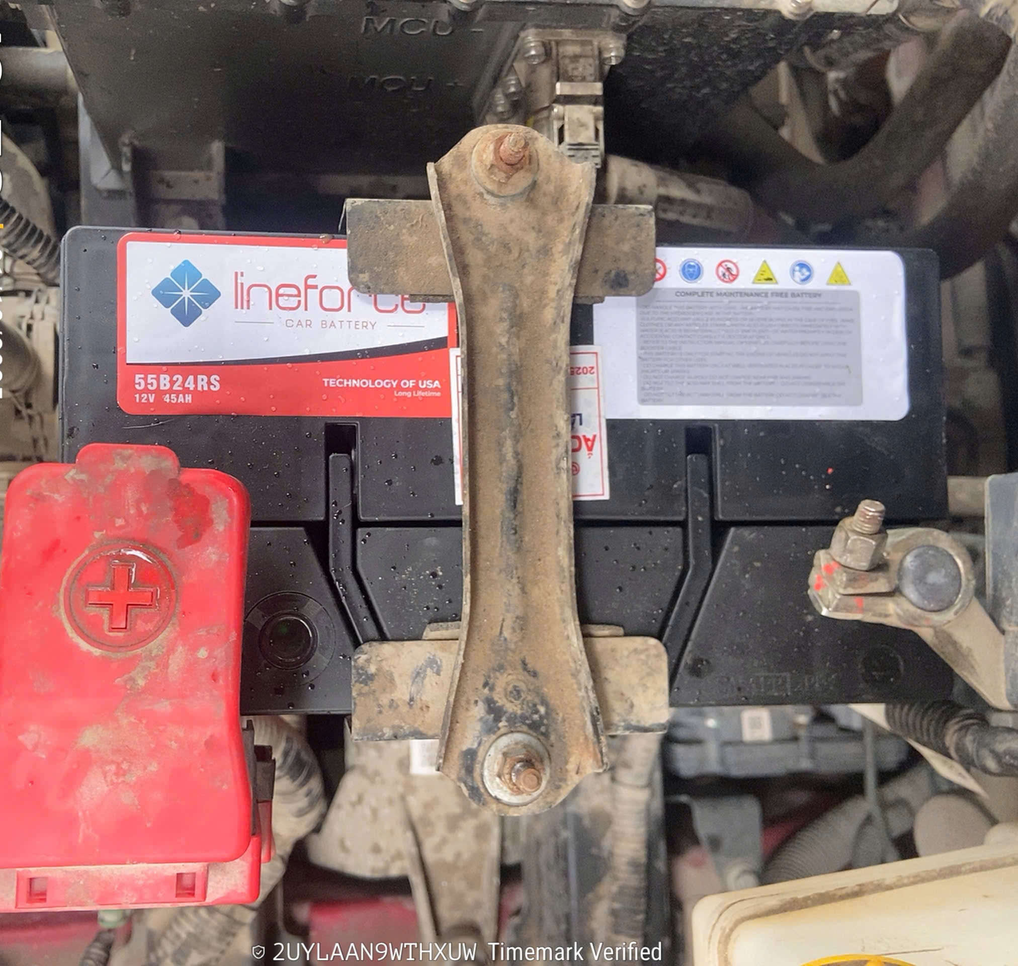 Bình ắc quy Lineforce 55B24RS lắp cho xe Vinfast VFe34