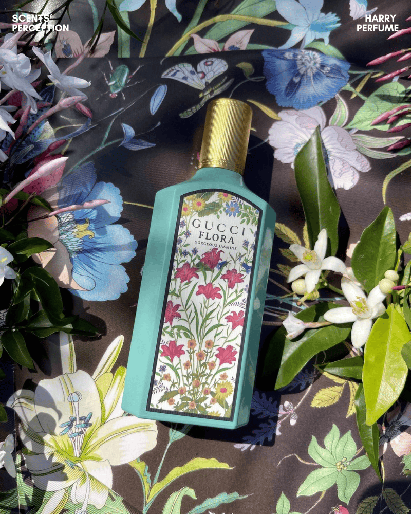 Gucci Flora Gorgeous Jasmine EDP là mùi hương hoa nhài trắng mở đầu tươi mát, dịu dần mềm mại và kết lại ấm áp, thanh lịch, dễ dùng hằng ngày.