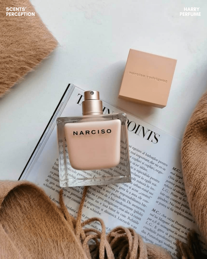 Narciso Poudree EDP có độ lưu hương 6–8 giờ, tỏa hương vừa phải trong phạm vi gần da