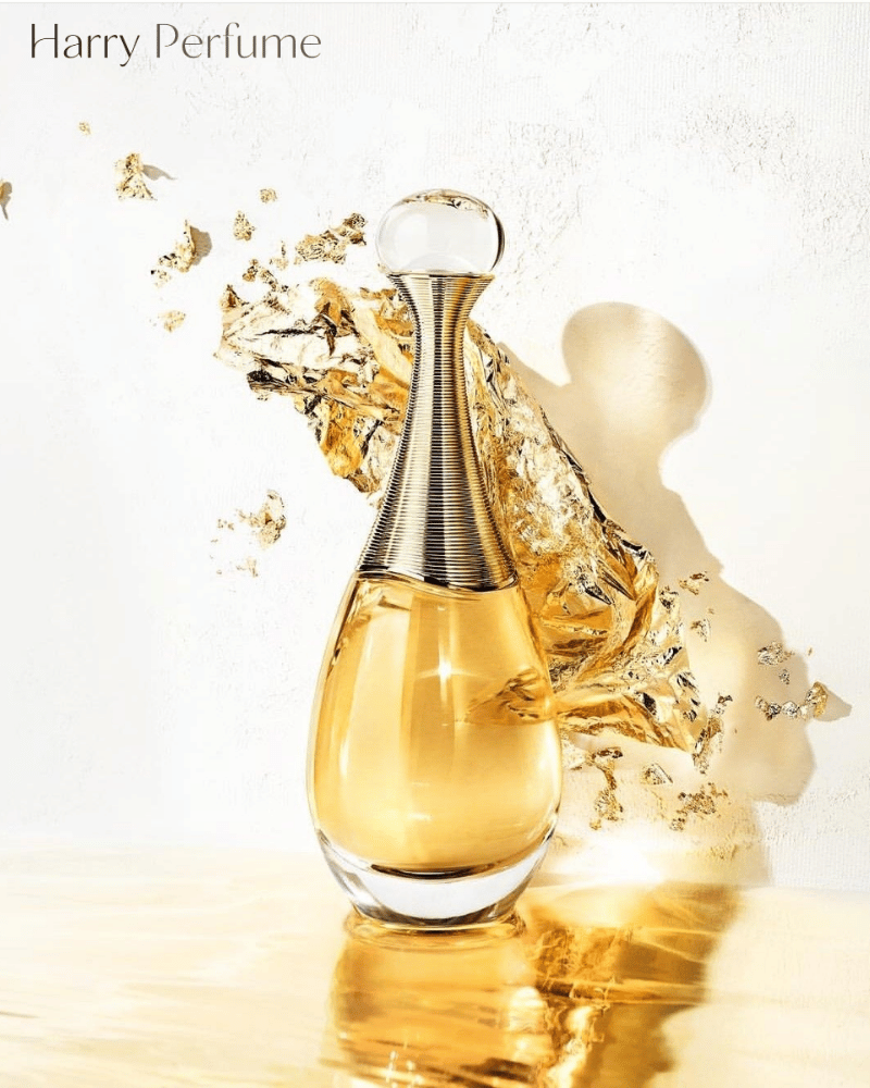 Dior J'adore EDP mang hương hoa mềm mại, sang trọng, dành cho phong cách nữ tính trưởng thành, thanh lịch.