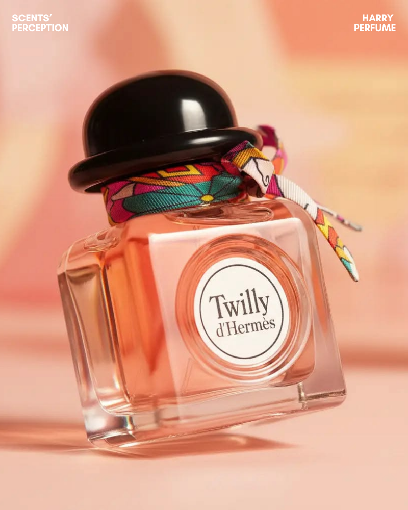 Twilly d’Hermès kết hợp gừng cay sáng, hoa huệ mềm mại và gỗ đàn hương ấm, tạo nét trẻ trung.