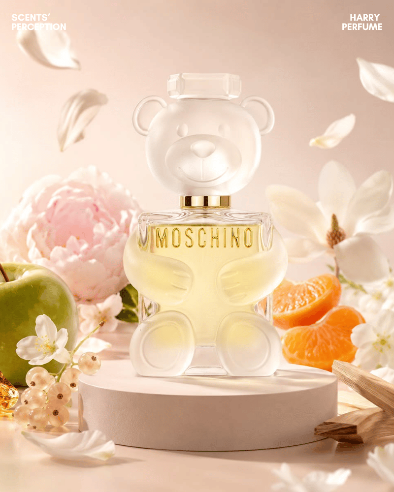 Moschino Toy 2 tươi sáng, sạch trẻ trung với táo xanh, hoa mềm mại và musk, phù hợp đi học.