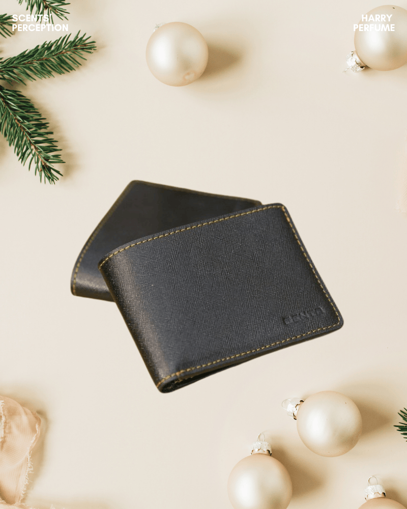 Một chiếc ví da chất lượng tốt sẽ là món quà Giáng sinh được các bạn nam yêu thích