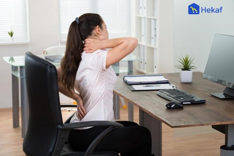 Những người ngồi văn phòng thường xuyên cảm thấy căng cứng, đau nhức xương khớp