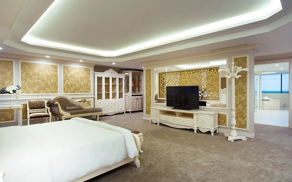 Phòng Grand Suite - Mường Thanh Grand Quảng Nam
