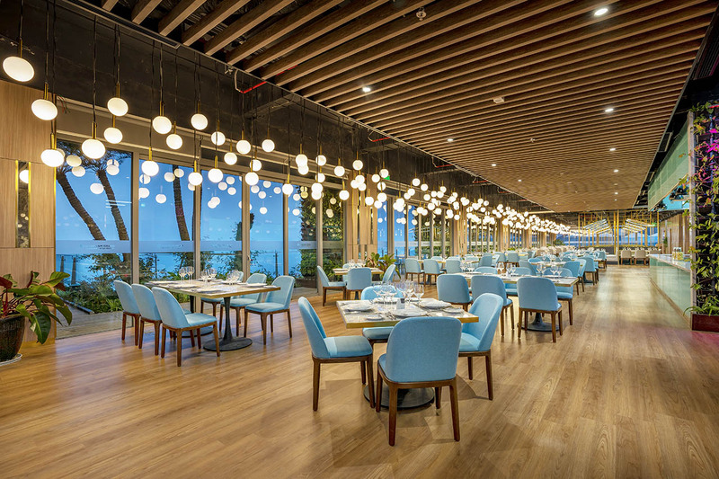 Lan Hạ Restaurant & Sky Bar