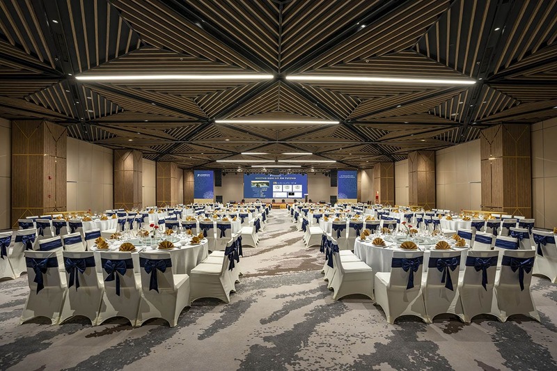 Opera Convention Center