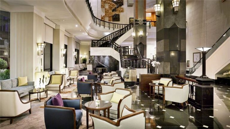 Khách sạn Melia Hà Nội
