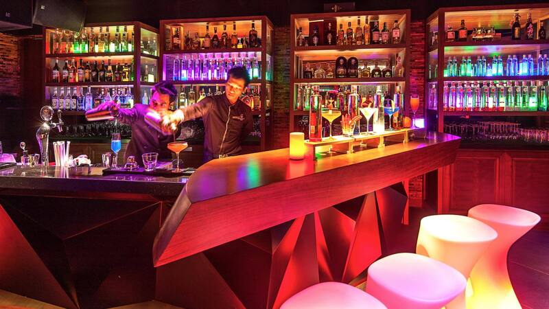 Quầy Bar