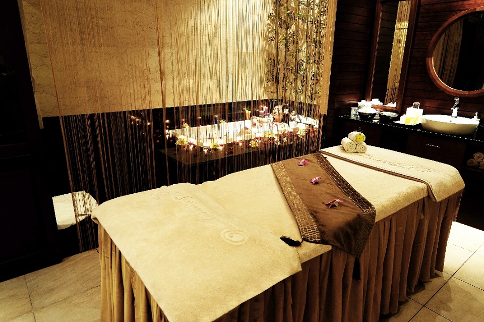 Meliá Vinpearl Danang Riverfront